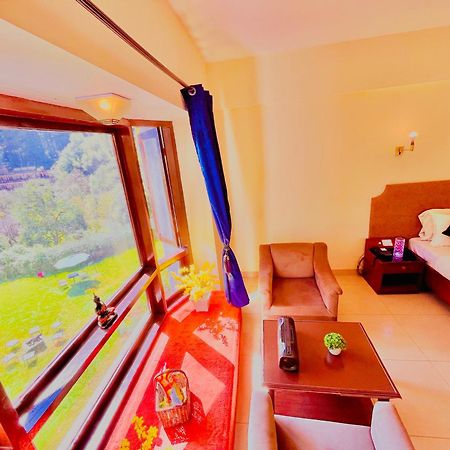 Sagar Resort !! Mountain View ! Luxury Stay ! Family Resort ! Private Parking ! Near Mall Road Manali  Exterior photo